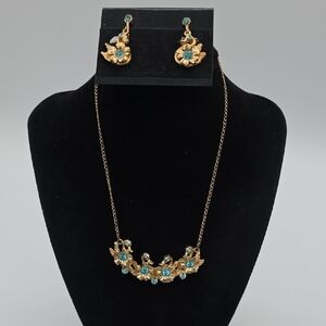 Elegant Swan Fliral Gold and Blue Jewelry Set